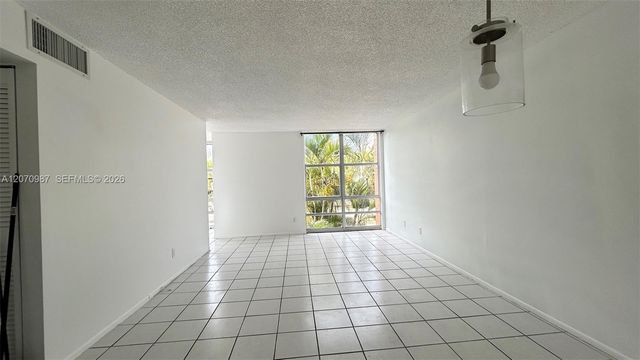 210 172nd Street 228, Sunny Isles Beach, FL 33160