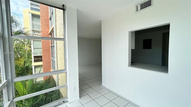 210 172nd Street 228, Sunny Isles Beach, FL 33160