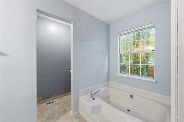 2069 Bedford Court, Lithonia, GA 30058