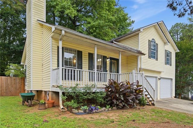 2069 Bedford Court, Lithonia, GA 30058