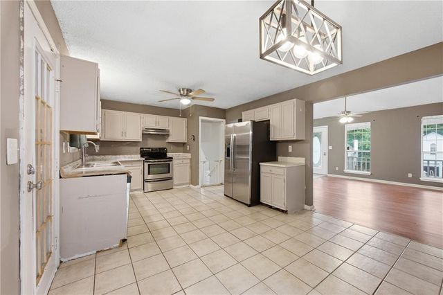 2069 Bedford Court, Lithonia, GA 30058