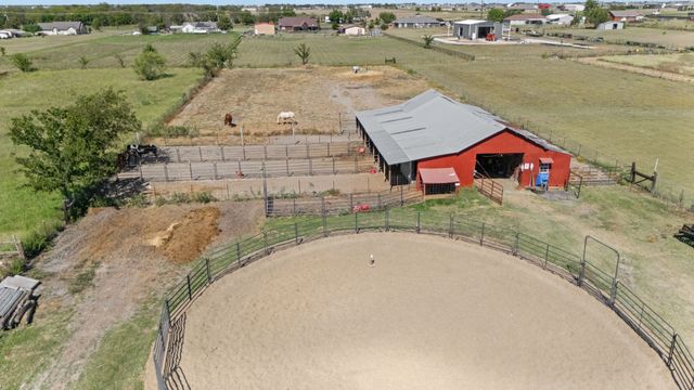 4586 County Road 2604, Caddo Mills, TX 75135