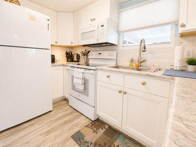 1613 MICHIGAN AVENUE, Bradenton, FL 34207