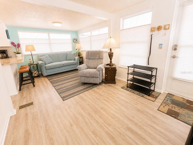 1613 MICHIGAN AVENUE, Bradenton, FL 34207