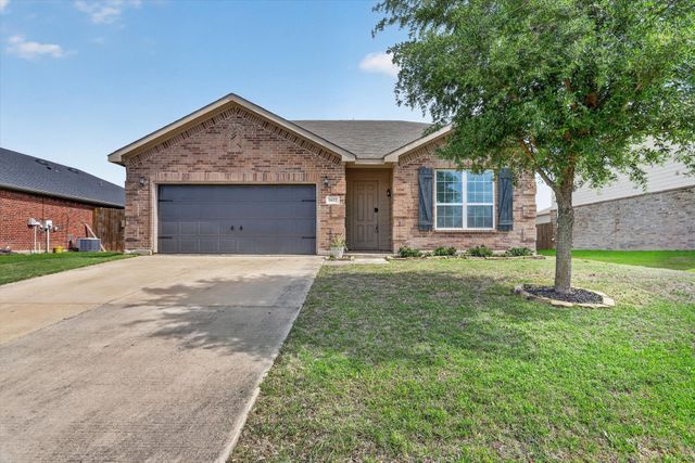 1627 Kawati Way, Krum, TX 76249