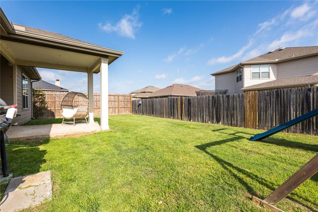1627 Kawati Way, Krum, TX 76249