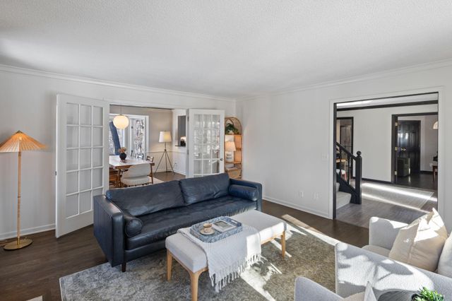 18300 8th Avenue N, Plymouth, MN 55447