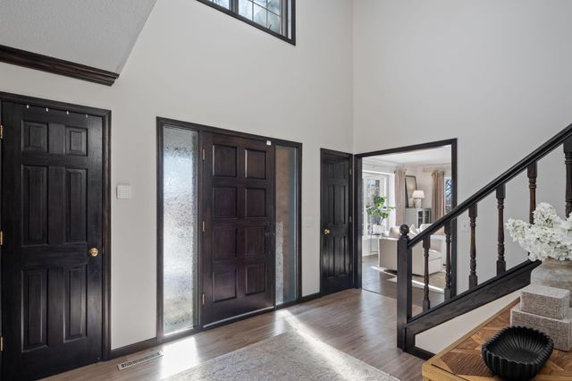 18300 8th Avenue N, Plymouth, MN 55447