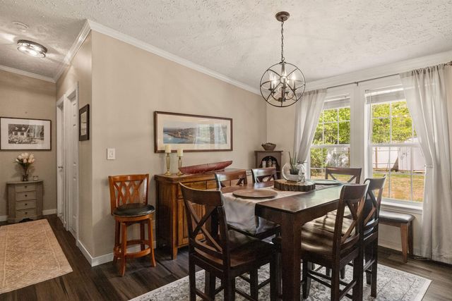 7 Welch Lane, Raymond, NH 03077