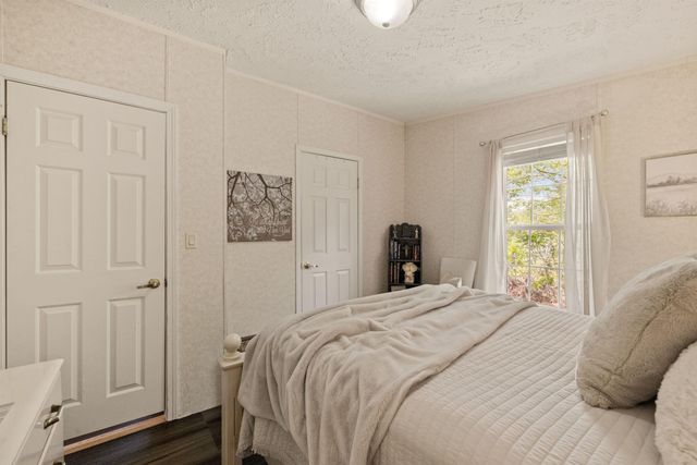 7 Welch Lane, Raymond, NH 03077
