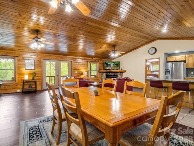 233 Shumont Estates Road, Lake Lure, NC 28746