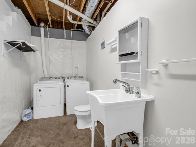 233 Shumont Estates Road, Lake Lure, NC 28746