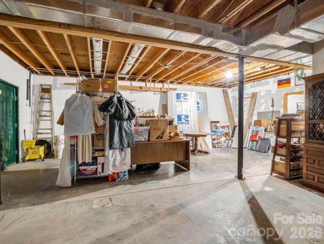 233 Shumont Estates Road, Lake Lure, NC 28746