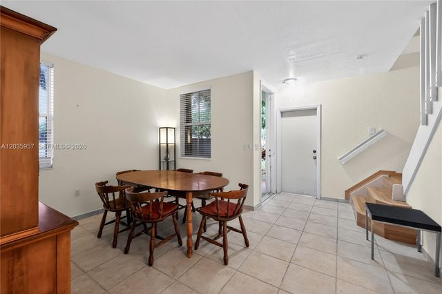 11042 NW 43rd Terrace, Doral, FL 33178