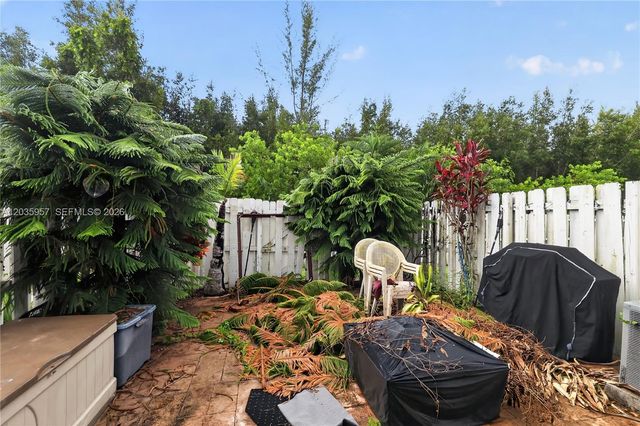 11042 NW 43rd Terrace, Doral, FL 33178