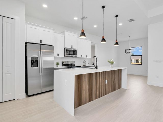 1505 NW 17TH STREET, Cape Coral, FL 33993