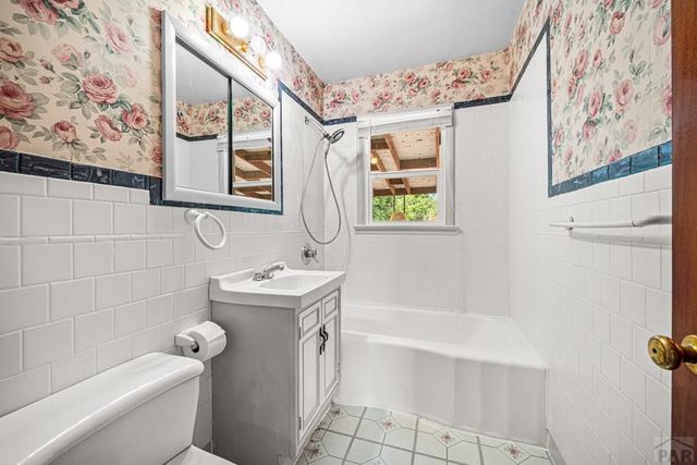 543 Henry Ave, Pueblo, CO 81005