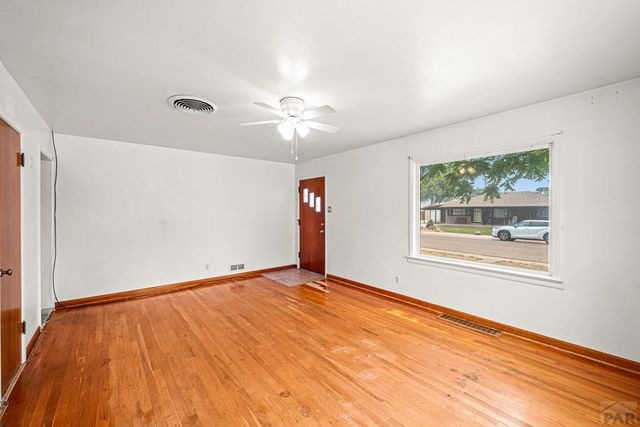 543 Henry Ave, Pueblo, CO 81005