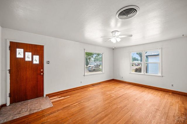543 Henry Ave, Pueblo, CO 81005