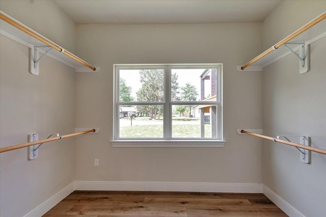 153 Bending Oaks Lane, Livingston, TX 77351