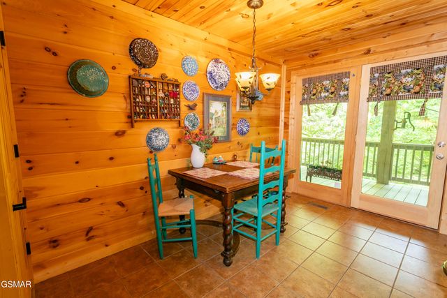 3803 Westwood Drive, Sevierville, TN 37862