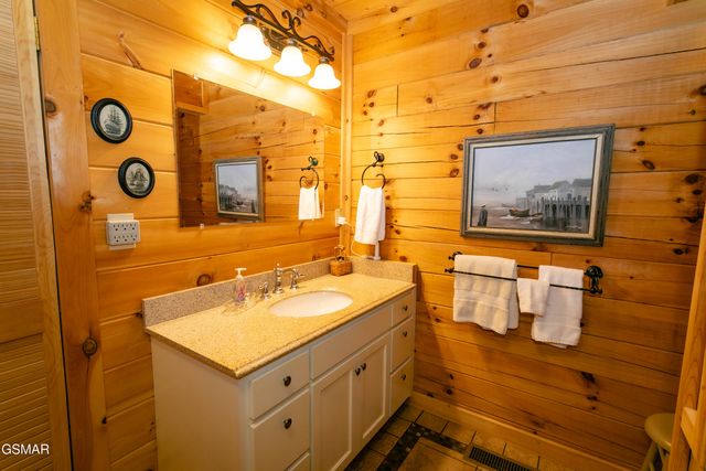 3803 Westwood Drive, Sevierville, TN 37862