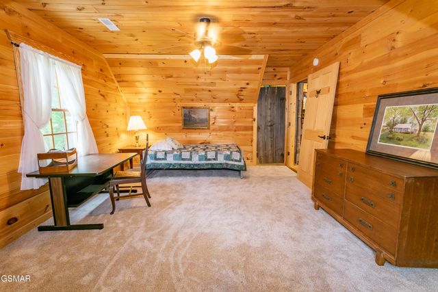 3803 Westwood Drive, Sevierville, TN 37862