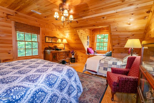 3803 Westwood Drive, Sevierville, TN 37862