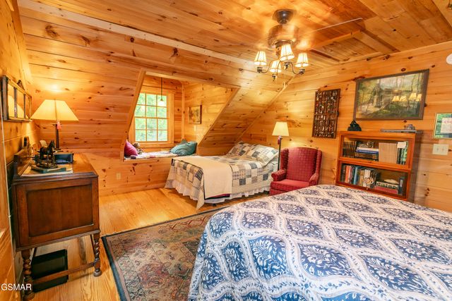 3803 Westwood Drive, Sevierville, TN 37862