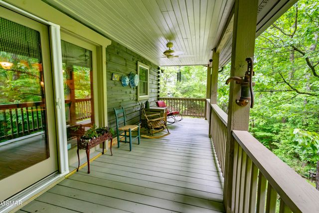 3803 Westwood Drive, Sevierville, TN 37862