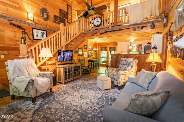 3803 Westwood Drive, Sevierville, TN 37862