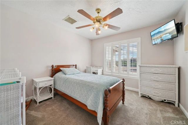 14388 Musgrave Road, Oak Hills, CA 92344