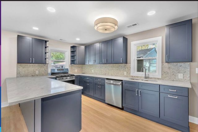 6091 Mulberry Avenue, Portage, IN 46368