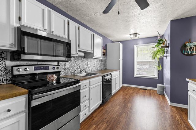 639 KITTENDALE, Middle River, MD 21220