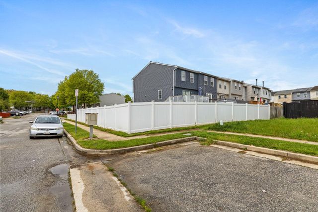 639 KITTENDALE, Middle River, MD 21220