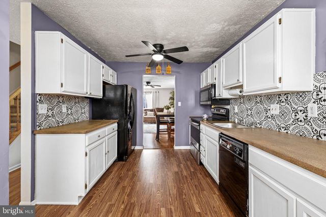 639 KITTENDALE, Middle River, MD 21220