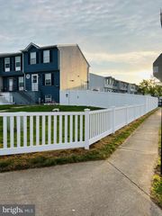 639 KITTENDALE, Middle River, MD 21220