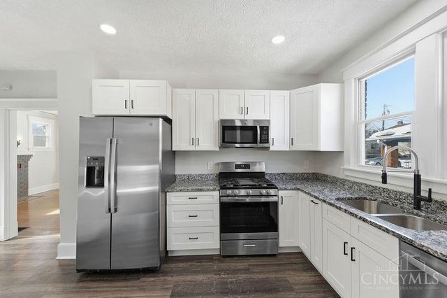 7324 Maple Avenue, Mt Healthy, OH 45231