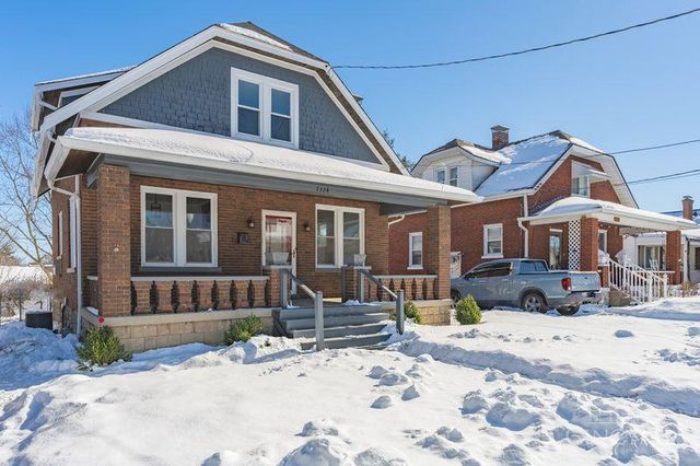 7324 Maple Avenue, Mt Healthy, OH 45231