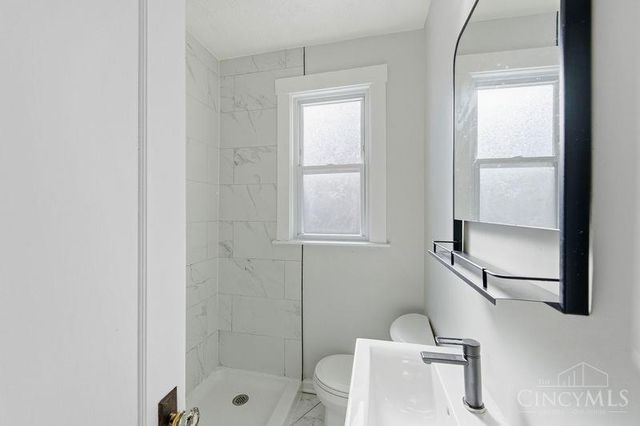 7324 Maple Avenue, Mt Healthy, OH 45231