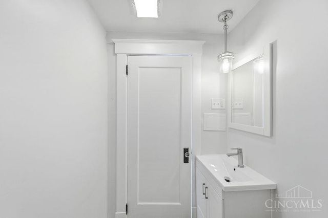 7324 Maple Avenue, Mt Healthy, OH 45231