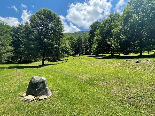 3400 Franks Creek, Robbinsville, NC 28771