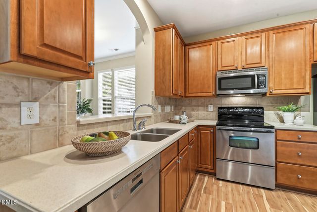 7612 Canvas Art Terrace, Raleigh, NC 27617