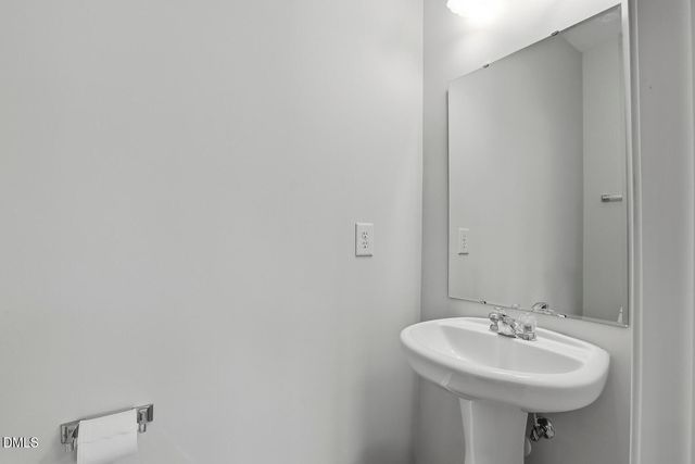 7612 Canvas Art Terrace, Raleigh, NC 27617