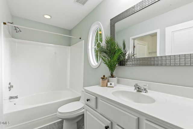 7612 Canvas Art Terrace, Raleigh, NC 27617