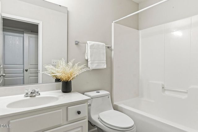 7612 Canvas Art Terrace, Raleigh, NC 27617