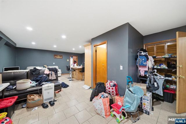 597 5th Street, Newark, NJ 07107