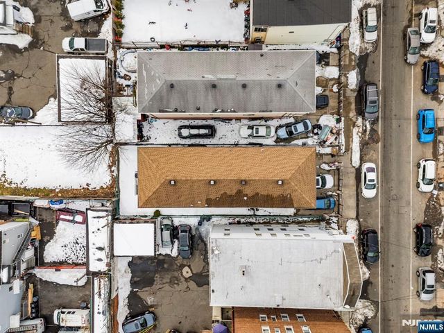 597 5th Street, Newark, NJ 07107