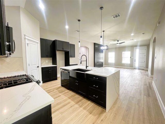 8914 Ivy Spring Lane, Houston, TX 77088