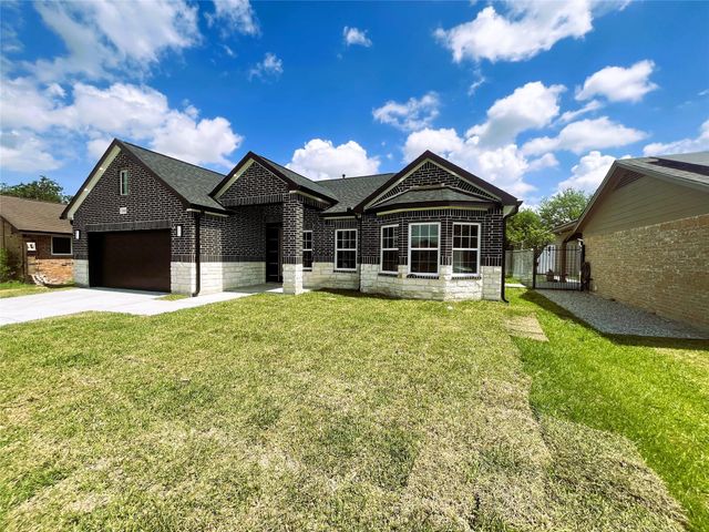 8914 Ivy Spring Lane, Houston, TX 77088